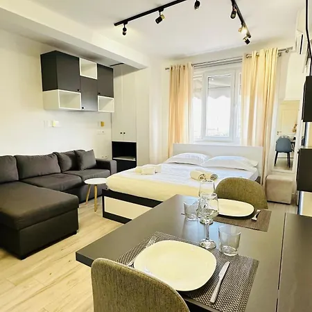 24/7 Self Check-in Apartamento Tirana